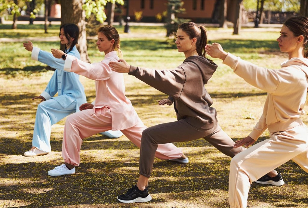¿Qué es el tai-chi y cómo te puede ayudar a equilibrar tu mente y tu cuerpo?